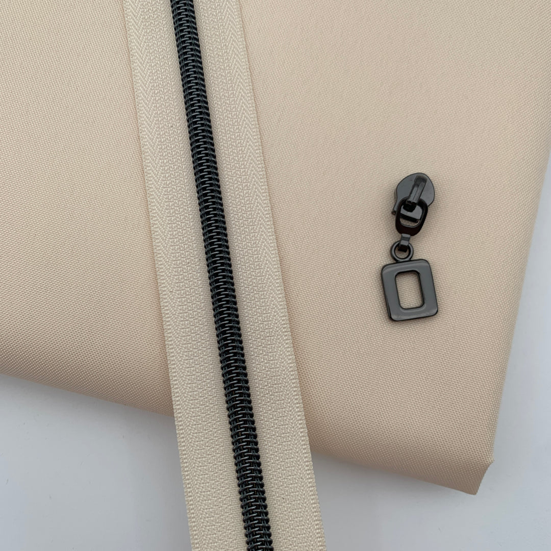 Square Pull gunmetal