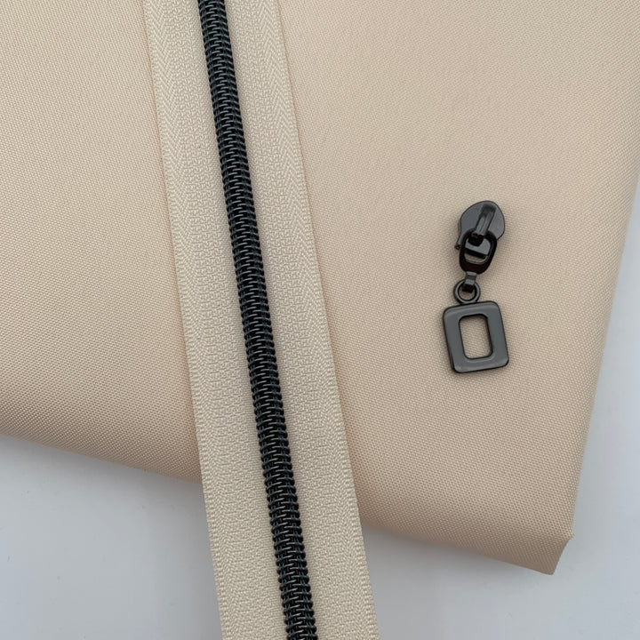 Square Pull gunmetal