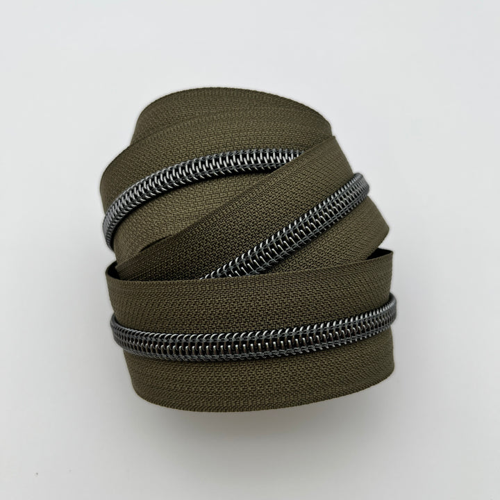 Delta bundle