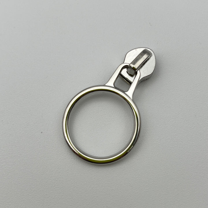Circle Pull silver