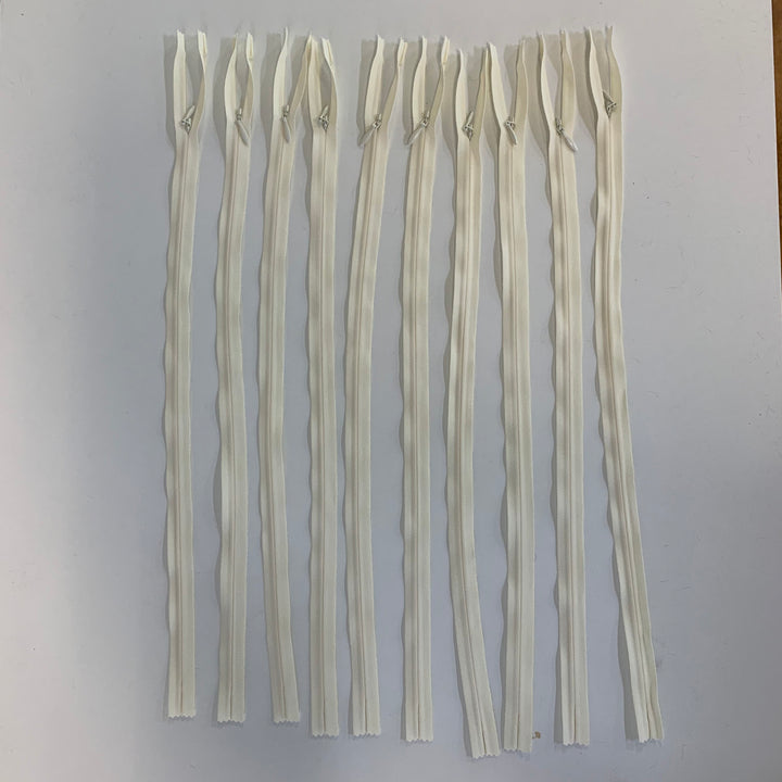 10 pc Invisible YKK zipper ivory | available in 14,16,18,20,22,24,30,36,48"