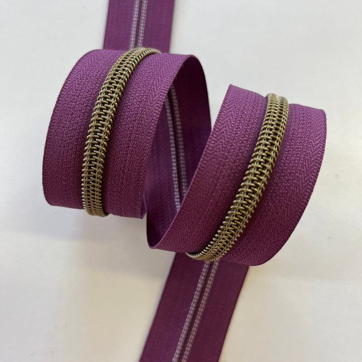 Plum #5 Bronze zipper coil