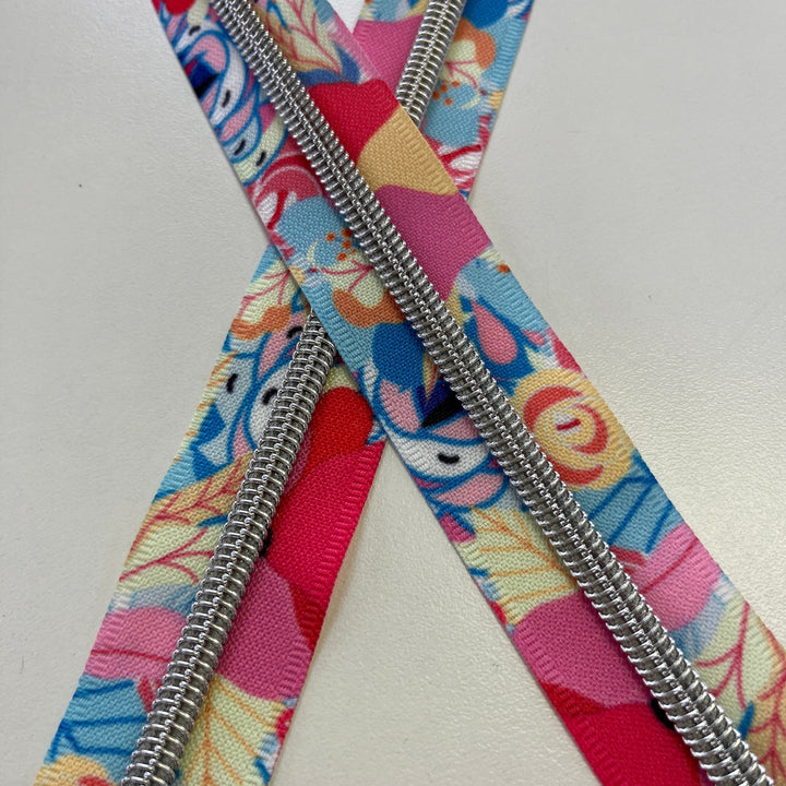 Calypso #5 silver printed zipper coil
