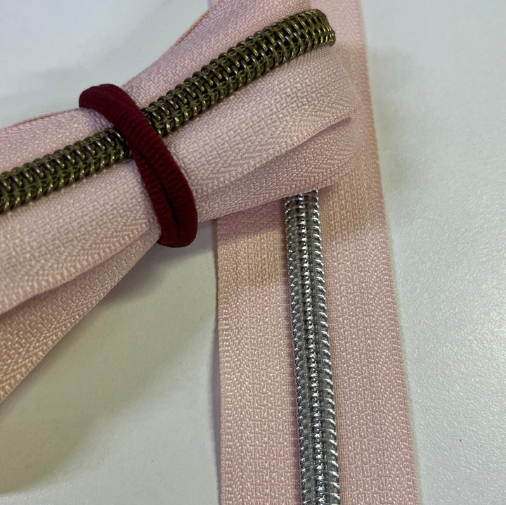 Pastel Pink #5 Silver zipper coil