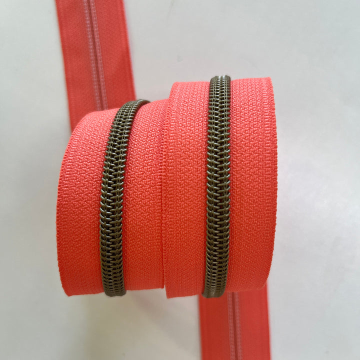 Peach #5 Bronze zipper coil