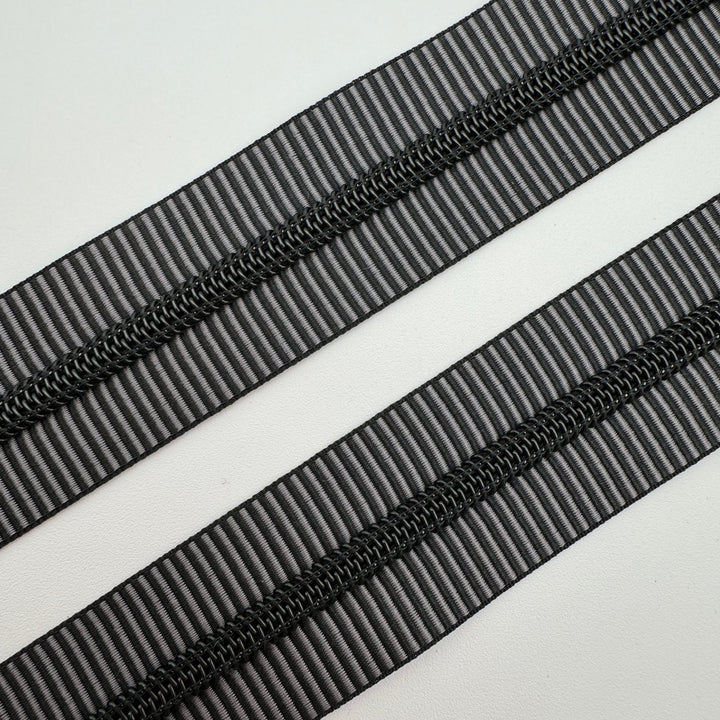 Darth Vadar Matte Black - #5 Nylon Zipper Tape