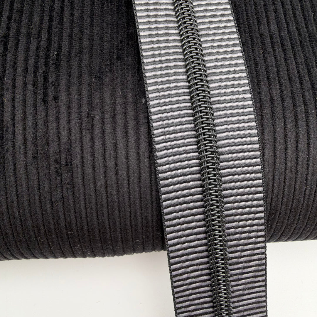Black 8w Corduroy