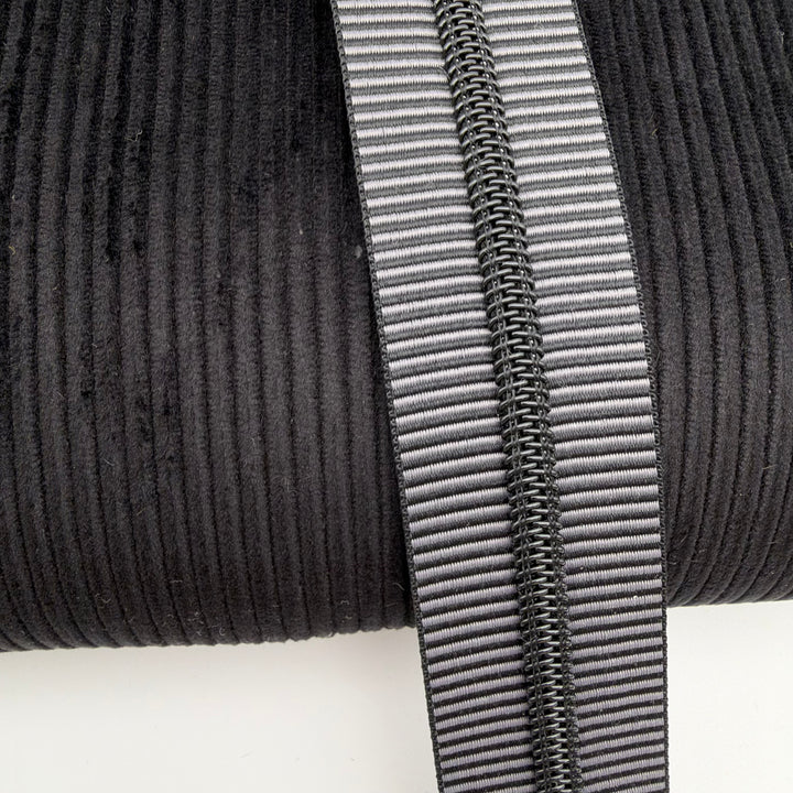 Black 8w Corduroy