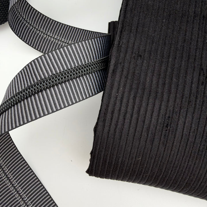 Black 8w Corduroy