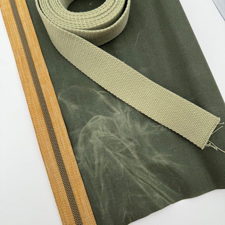 Moss cotton webbing