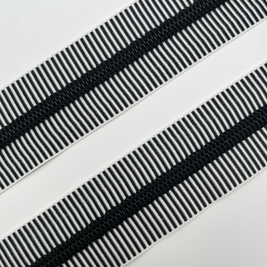 Strawberry Stripe Zippy