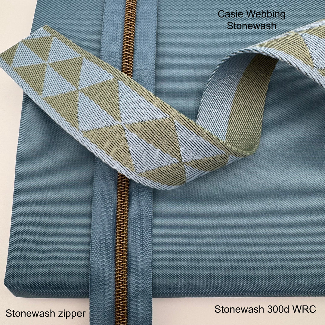 Casie Webbing Stonewash