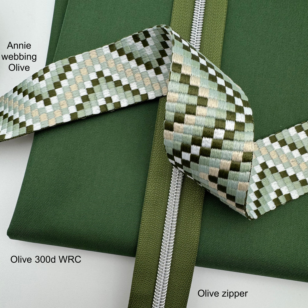Annie Webbing Olive