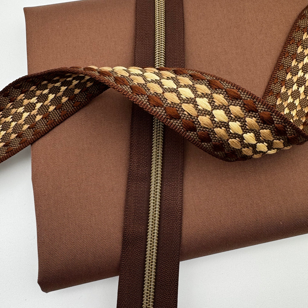 Ann Webbing Chestnut