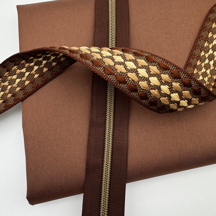 Ann Webbing Chestnut