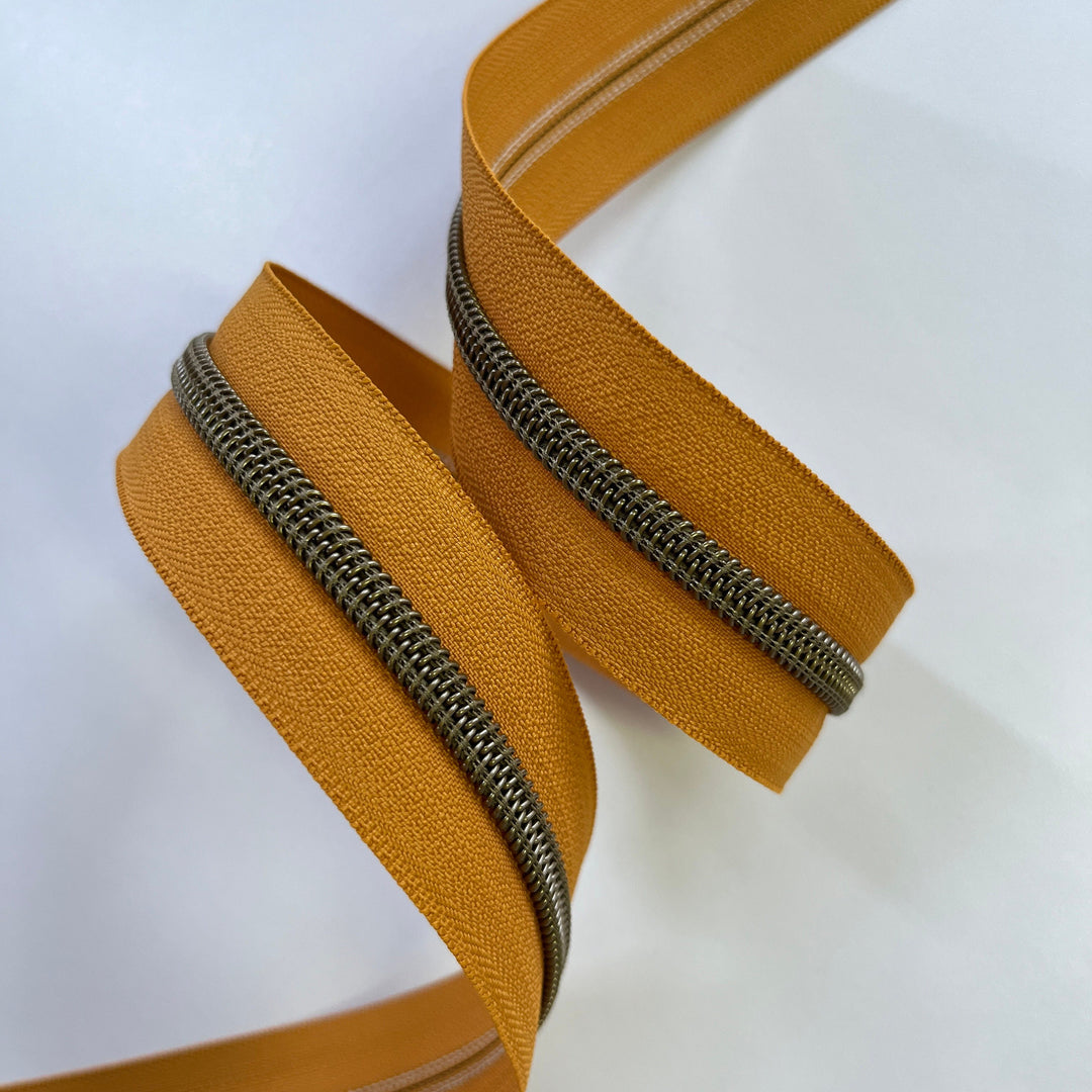 Ochre #5 Bronze zipper coil