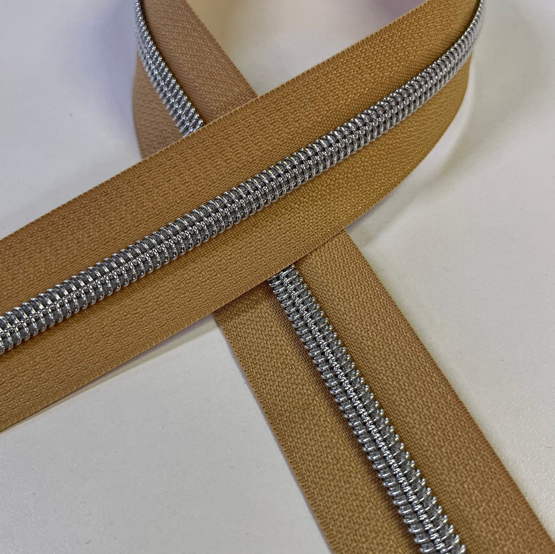 Silver Zipper Tape with Silver Coil (#5)
