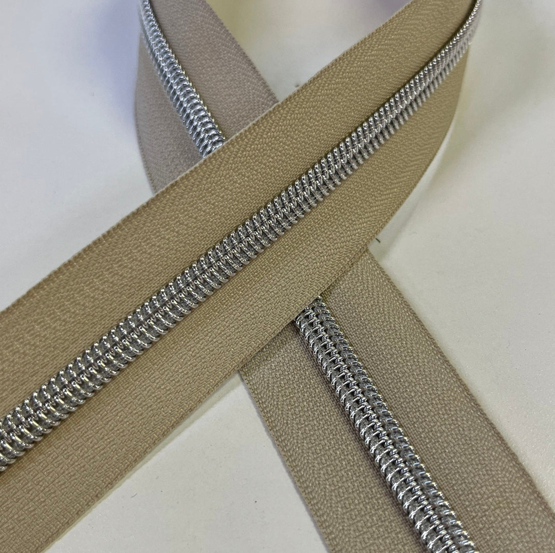Khaki #5 Silver zipper coil