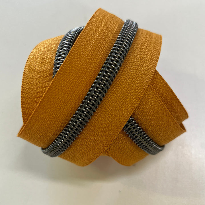 Ochre #5 Gunmetal zipper coil